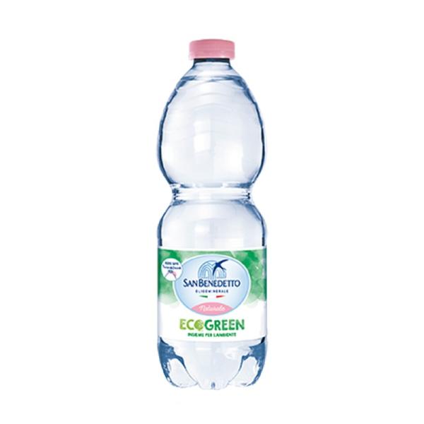 Acqua naturale