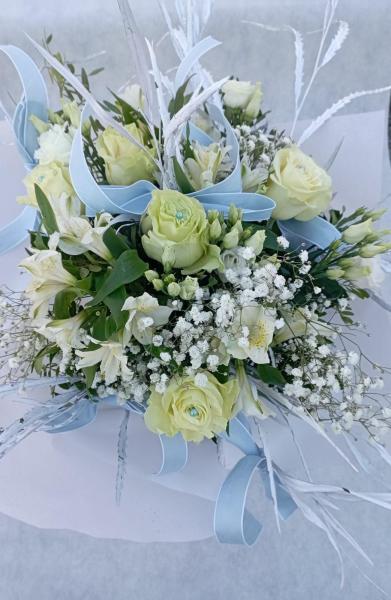 Bouquet di rose bianche
